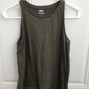 Forest green basic tank top